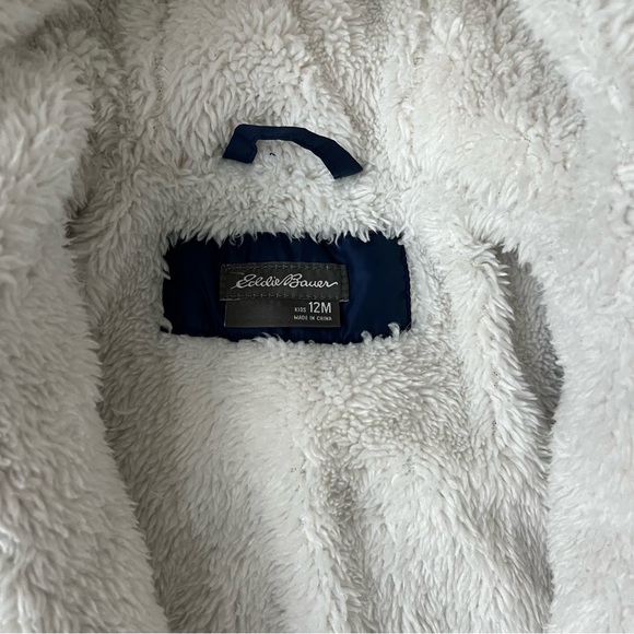 Eddie Bauer baby boy toddler boy down filled snowsuit 12 months - Picture 6 of 12